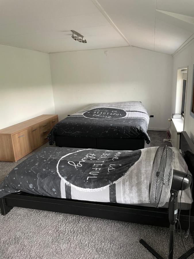 Graafjansdijk B Vakantiehuis Met 3 Slaapkamers Net Over De Belgische Grens Westdorpe Zewnętrze zdjęcie